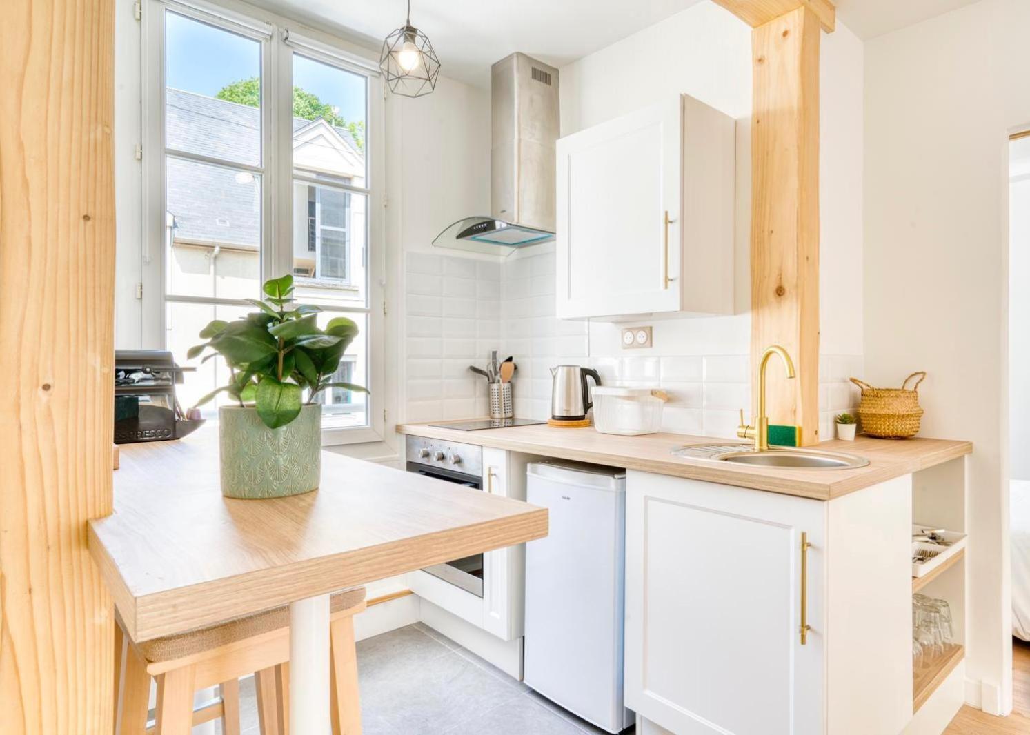 Apartmán Le Petit Coin De La Rue Basse Caen Exteriér fotografie